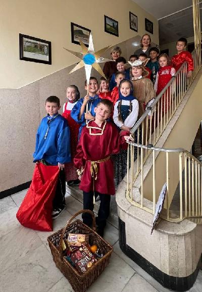 Пришла коляда – отворяй ворота!